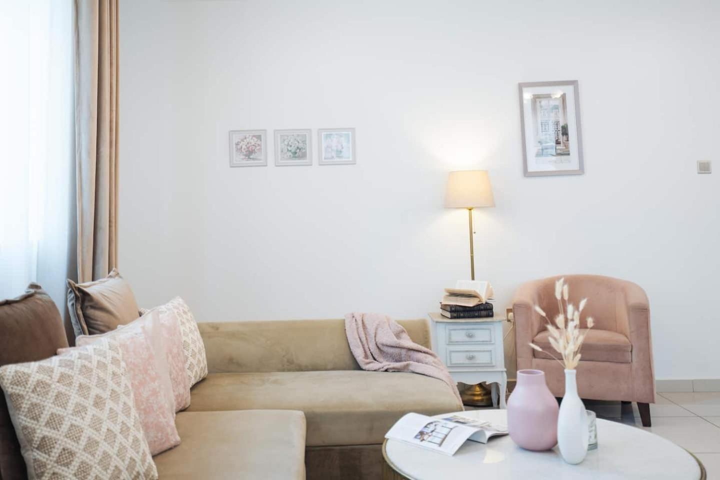 Charming Warm Suite With Amazing Views Of The City Dubai Dış mekan fotoğraf