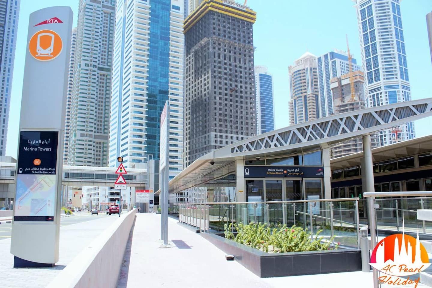 Charming Warm Suite With Amazing Views Of The City Dubai Dış mekan fotoğraf